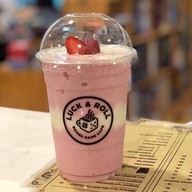 Luck & Roll Board Game Cafe