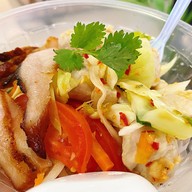 ปิ้งหมูชิ้น ฮอร์คจัง การไฟฟ้า คลองเตย