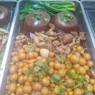 ณภัทร เป็ดพะโล้ไก่ต้มน้ำปลา ณภัทรเป็ดพะโล้ 1/ไก่ต้มน้ำปลาสรงประภา30