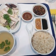 เมนูของร้าน เรือนต้น โรงแรมมณเฑียร