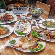 บ้านตัวตอ music house (เจ๊ตู่) The Parco