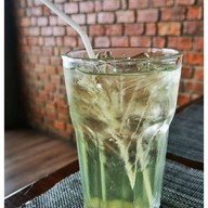 ป้าเพ็ญผัดไทย หอยทอด ต้นตำรับแม่กลอง สาขา ปตท.บางพลู