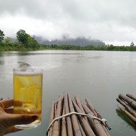 บรรยากาศ ล่องแพผานาง-ผาเกิ้ง