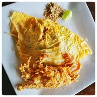 ป้าเพ็ญผัดไทย หอยทอด ต้นตำรับแม่กลอง สาขา ปตท.บางพลู