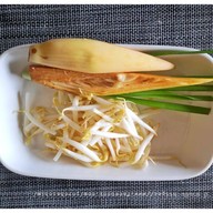 ป้าเพ็ญผัดไทย หอยทอด ต้นตำรับแม่กลอง สาขา ปตท.บางพลู