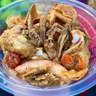 ยำมะม่วงป้าดาว ตลาดหน้าองค์การโทรศัพท์