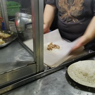 เหมียว ตามสั่ง