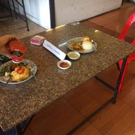 ร้านโอ๋อาหารตามสั่ง.(หน้าอัสสัม) หน้าอัสสัมชัญ