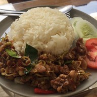 ครัวจักรพงษ์