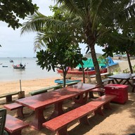 บ้านชมทะเล