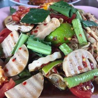 โฟล์ค ตำซิ่ง ( ส้มตำ ยำ ลาบ ต้มแซ่บ )  ท่าเสา