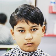 Street Barber Shop ซอยมังกร  (ตัดผม แกะลาย) ซอยมังกร