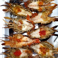 เจ๊เล็กกุ้งสด ศรีราชา By เจ๊วันศรีราชา