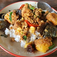 เมนูของร้าน ป้ากลิ่น อาหารตามสั่ง