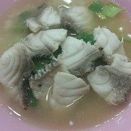 เฮงข้าวต้มทะเลหัวปลา(เจ้าเก่าพระประแดง)