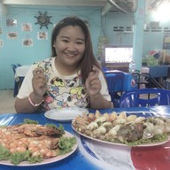 เมนูของร้าน ร้านอาหาร นภา ท่าแฉลบ