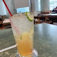 ป้อน คิวเฮ้าส์ ลุมพินี