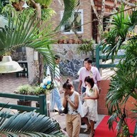 บ้านสวนคุณลองกอง