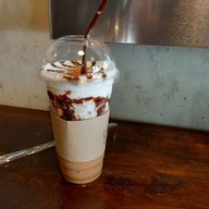เมนูของร้าน F.A.C.T Coffee สยามสแควร์