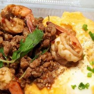 ข้าวไข่ข้น ครัวน้องอุ๊