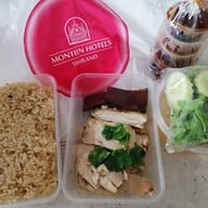 เมนูของร้าน เรือนต้น โรงแรมมณเฑียร