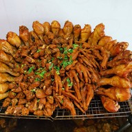 ก๋วยเตี๋ยวไก่อินเตอร์ & ข้าวมันไก่อินเตอร์ ตลาดเปิดท้ายบิ๊กซีบางพลี