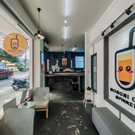 Mongni Cafe ภูเก็ต