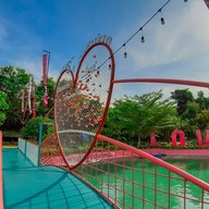 บรรยากาศ สวนเดอลอง (Delong Garden)