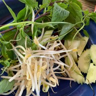 โกดำขนมจีน บ้านในสวน