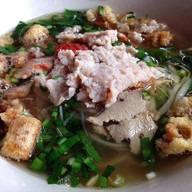 เมนูของร้าน ก๋วยเตี๋ยวไทยป้าหอมจันทร์