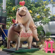 หน้าร้าน เจ๊เอื้อง ก๋วยเตี๋ยวหมูบ้านบึง