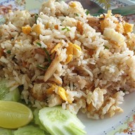 เมนูของร้าน เจ๊เอื้อง ก๋วยเตี๋ยวหมูบ้านบึง