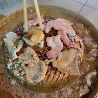 KIN SOMTUM   กิน ส้มตำ เหม่งจ๋าย