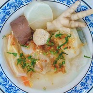 เตี๋ยวปากหม้อ By คุณแอน ร้านมา-นี่-มี-เมา