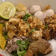 ก๋วยเตี๋ยว นิวเบรคแตก บขส.เก่า