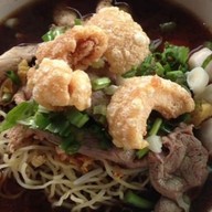 เมนูของร้าน ร้านก๋วยเตี๋ยวลำบาก ศรีราชา