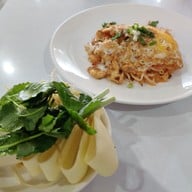 เมนูของร้าน ศิริวรรณ บ้านหอยทอด รัตนาธิเบศร์