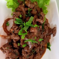 หม่ำสมุนไพร อาหารอีสาน ถนนลาดปลาเค้า 21