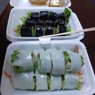 ก๋วยเตี๋ยวลุยสวน( น้ำจิ้มมะนาวสด รสเด็ด ) ไม่ใส่ผงชูรส (ไม่มีส่วนผสมของเนื้อสัตว์)