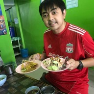 ข้าวมันไก่ไหหลำสันป่าตอง