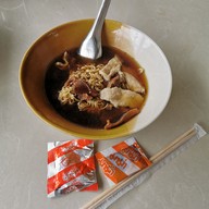เมนูของร้าน เล็กหมูตุ๋น (ประตูพลล้าน)