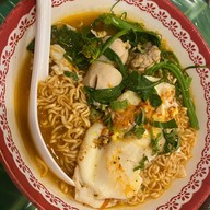 เมนูของร้าน ลุงอัด ลองเส้น
