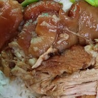 ป.ปลาก๋วยจั๊บญวณ ชวนชิม