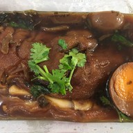 ข้าวกับแกง by ไทยสงวน