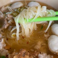 ก๋วยเตี๊ยวเจ๊หมวย (เจ้าเก่า หลังกิมหยง)