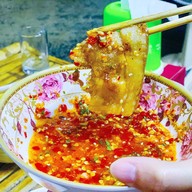 กุ๊กไก่ 6 หมูกระทะ