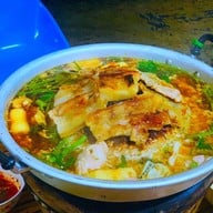 กุ๊กไก่ 6 หมูกระทะ