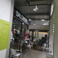 Salon dio