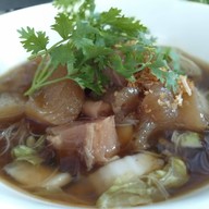 ก๋วยเตี๋ยวบ้านสวนรสเด็ด