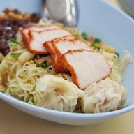 บะหมี่มังกรคู่ หมู่บ้านเสรี 1